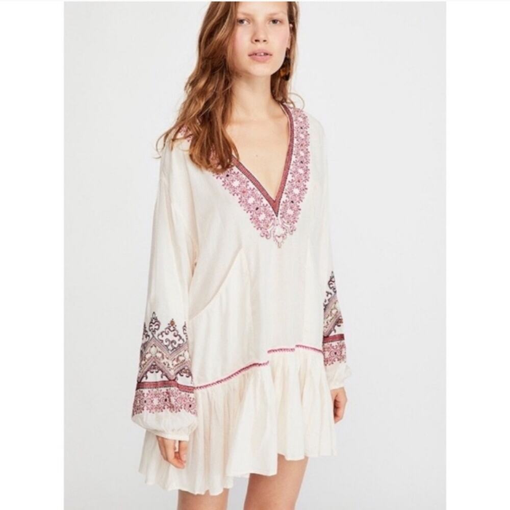 Free People Wild One Embroidered Mini Dress Cream Flowy Boho Size Medium